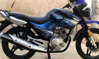 雅马哈越野摩托车